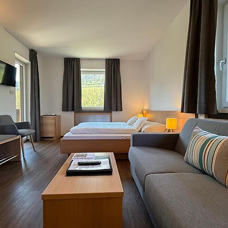 Hotel Törggelehof Cermes Eksteriør billede