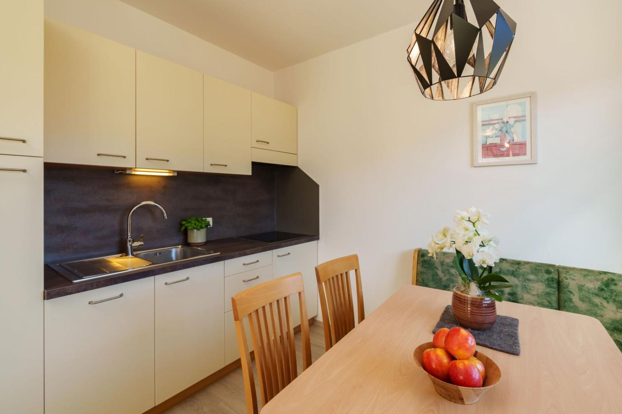 Hotel Törggelehof Cermes Eksteriør billede